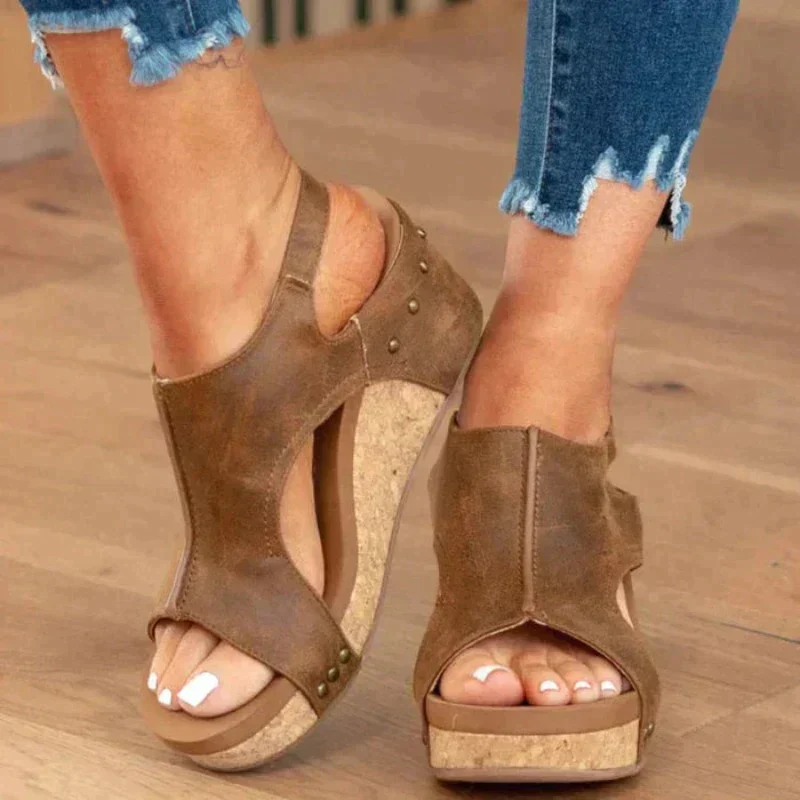 Orthopädische Leder Damen Sandale mit Keilabsatz und Komfortfußbett - Image 5