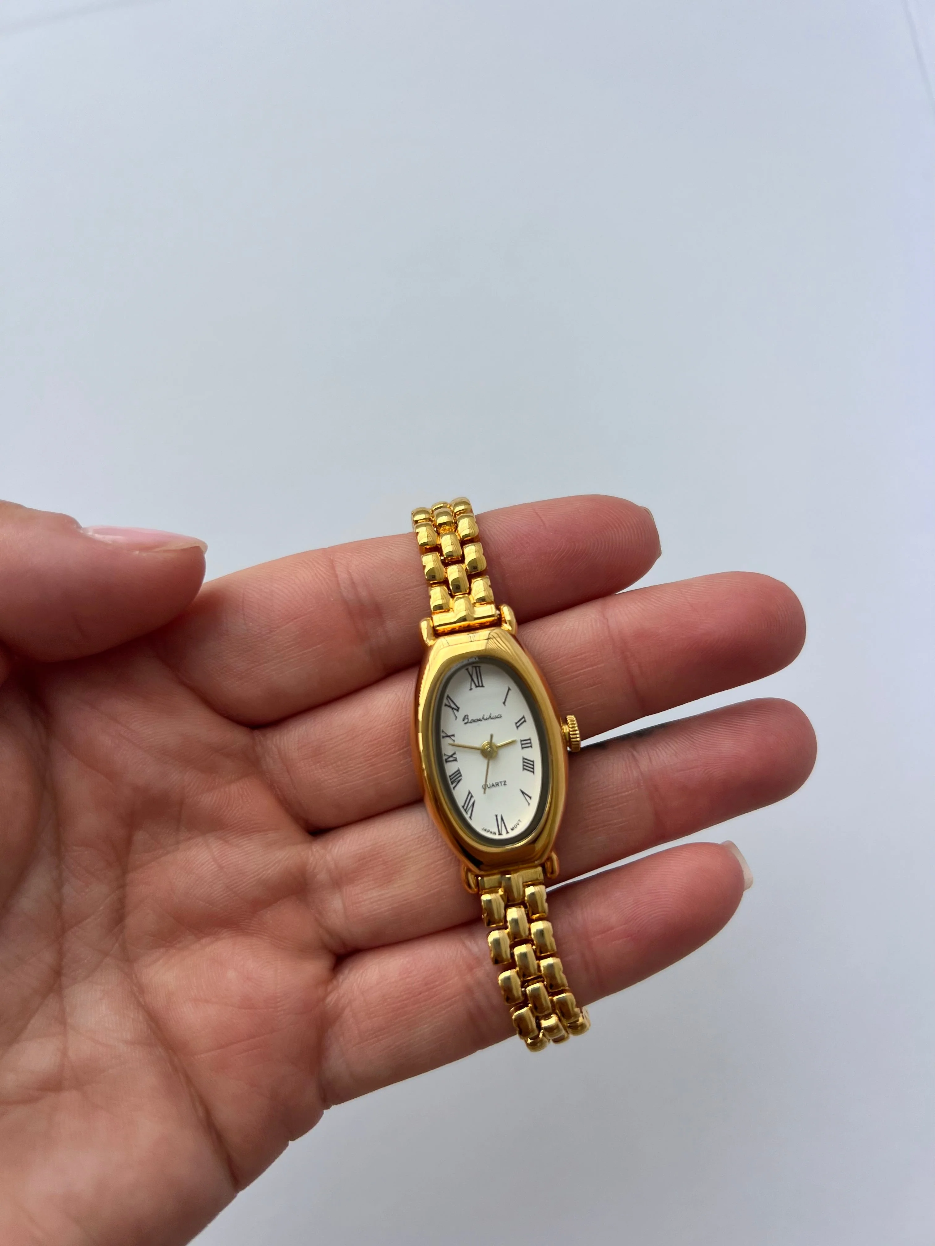 Ovale Goldene Vintage Damen Armbanduhr - Image 4