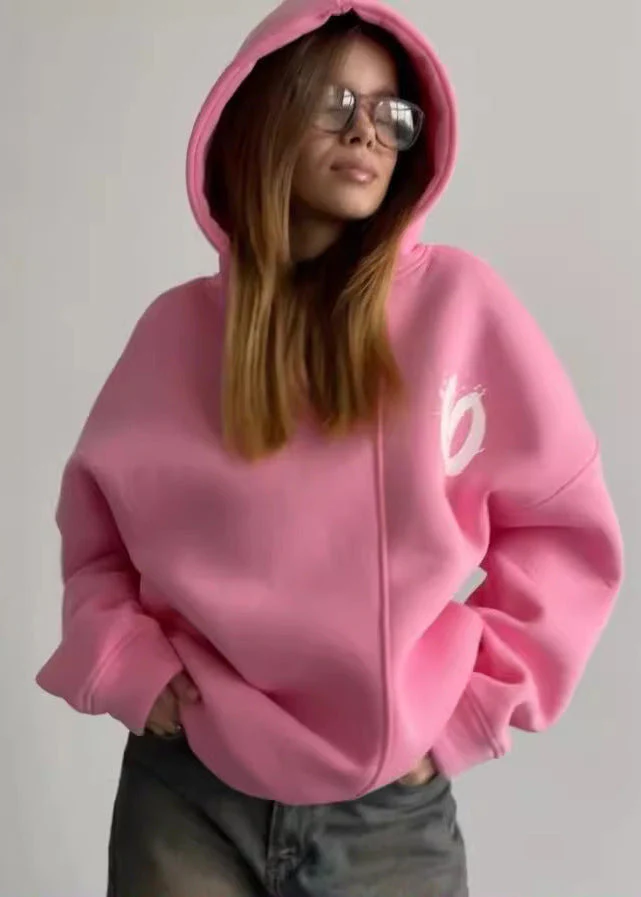 Oversized Hoodie mit abstraktem Rückendruck – Urban, Cozy & Ausdrucksstark - Image 9