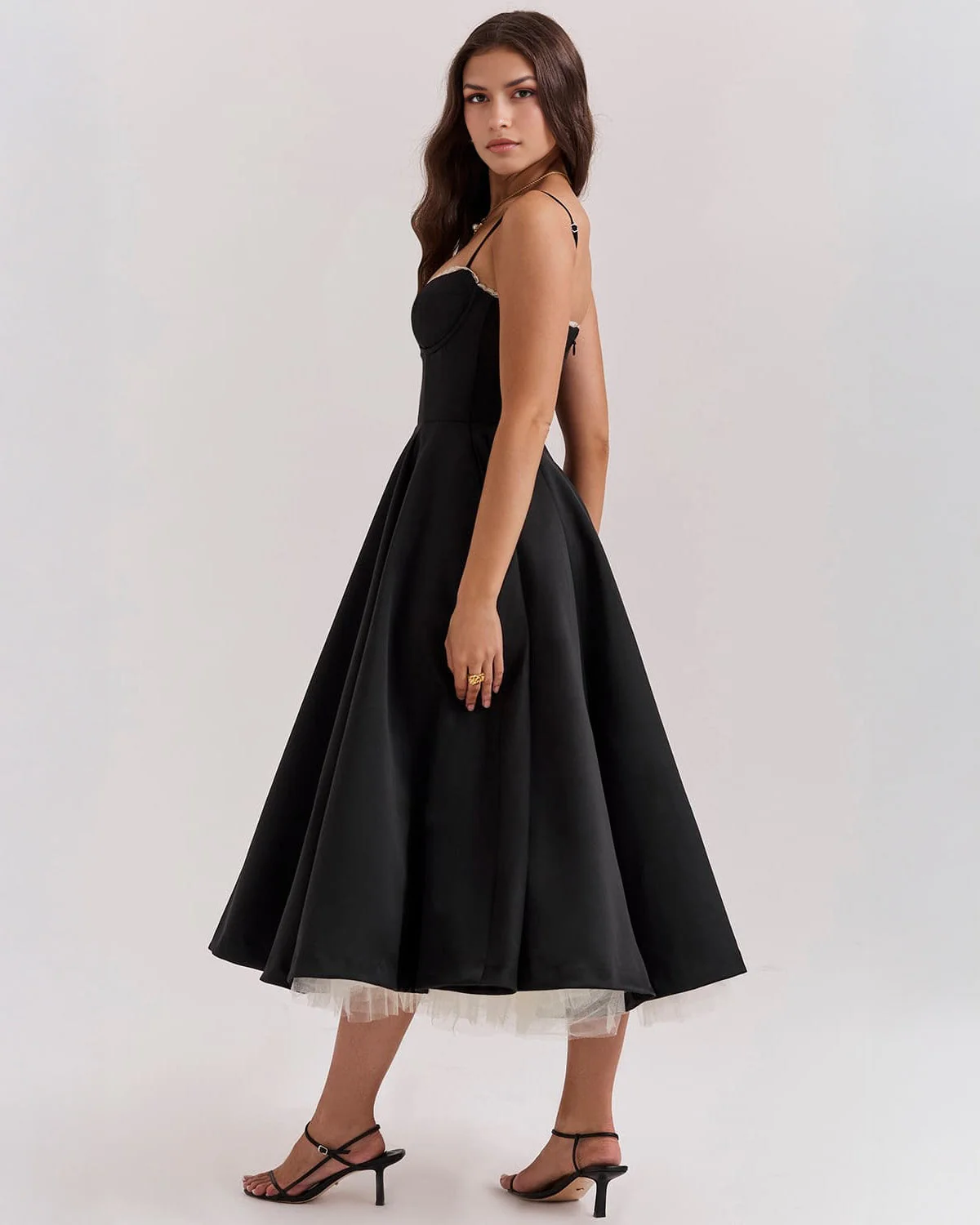 Paula | Duchesse-Satin Midikleid Mit Corsage - Image 3