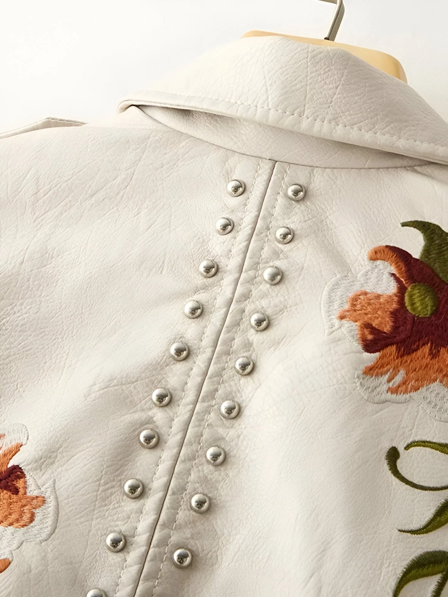 Petra | Vintage-inspirierte Leder Bikerjacke - Image 3