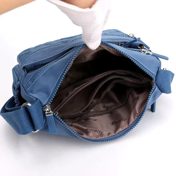 Praktische Damen-Schultertasche aus strapazierfähigem Nylon - Image 9