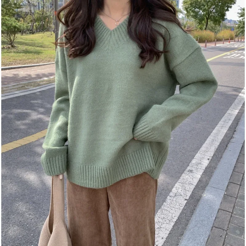 Pullover mit V-Ausschnitt für Damen - Image 3