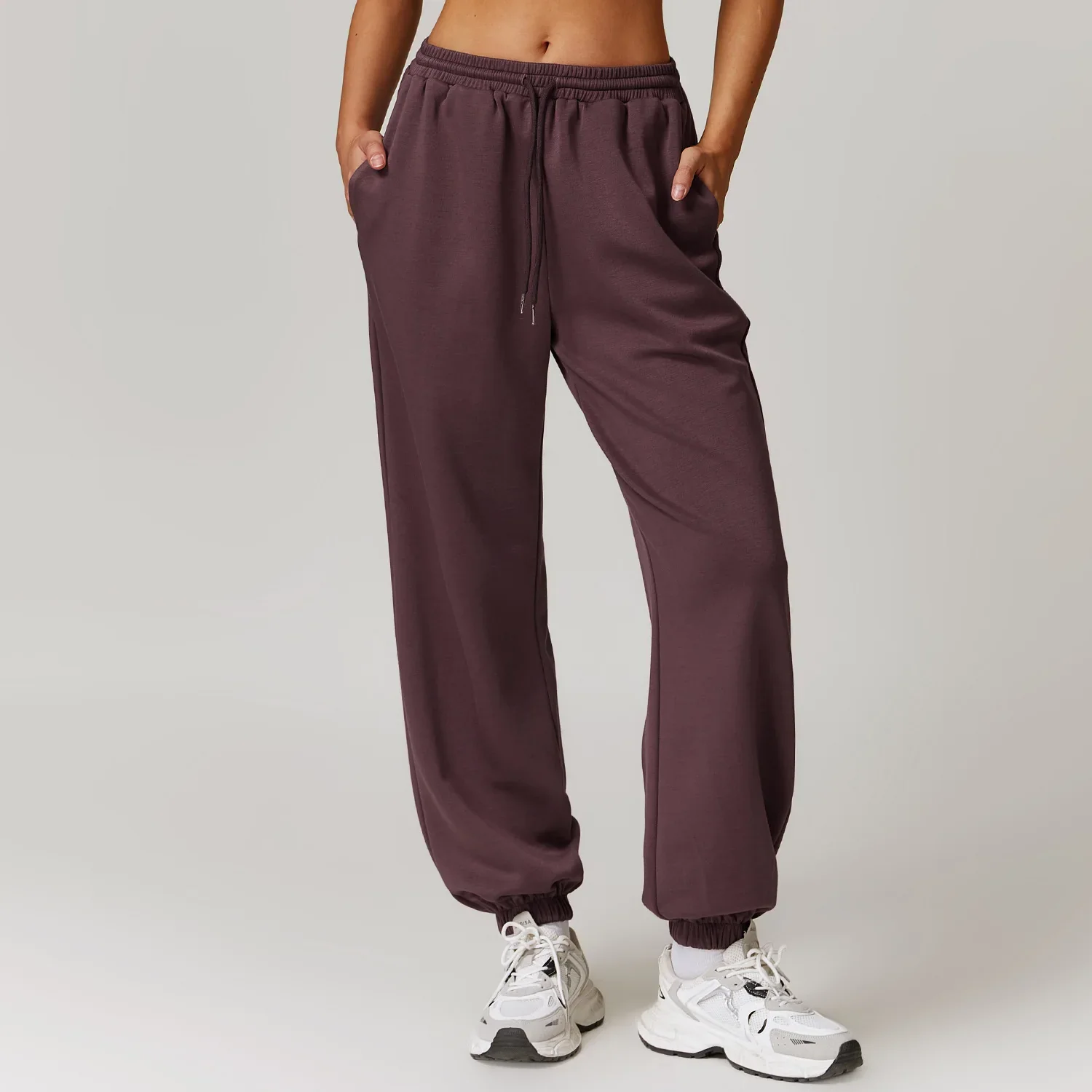 Purex | Flexible Jogginghose für Damen Home Workout - Image 3