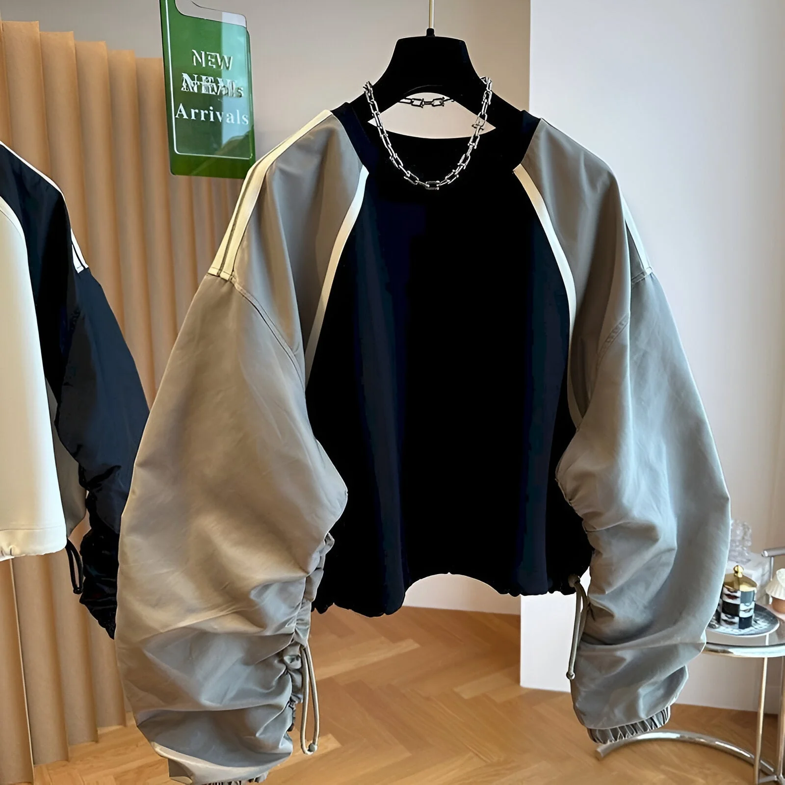 Regina | Müheloser Stil mit einem gemütlichen Twist - Image 5