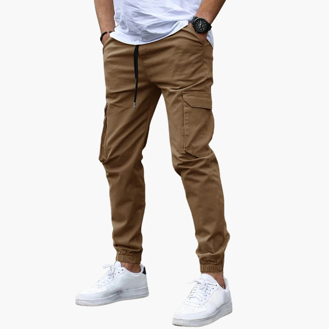 Relaxte Cargo Joggerhose - Für Herren mit Taschen & Stil - Image 3