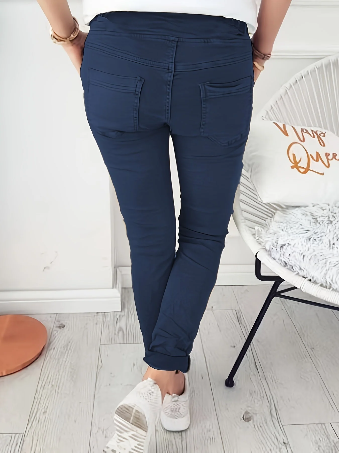 Rhea™ Relaxed-Hose - Image 3
