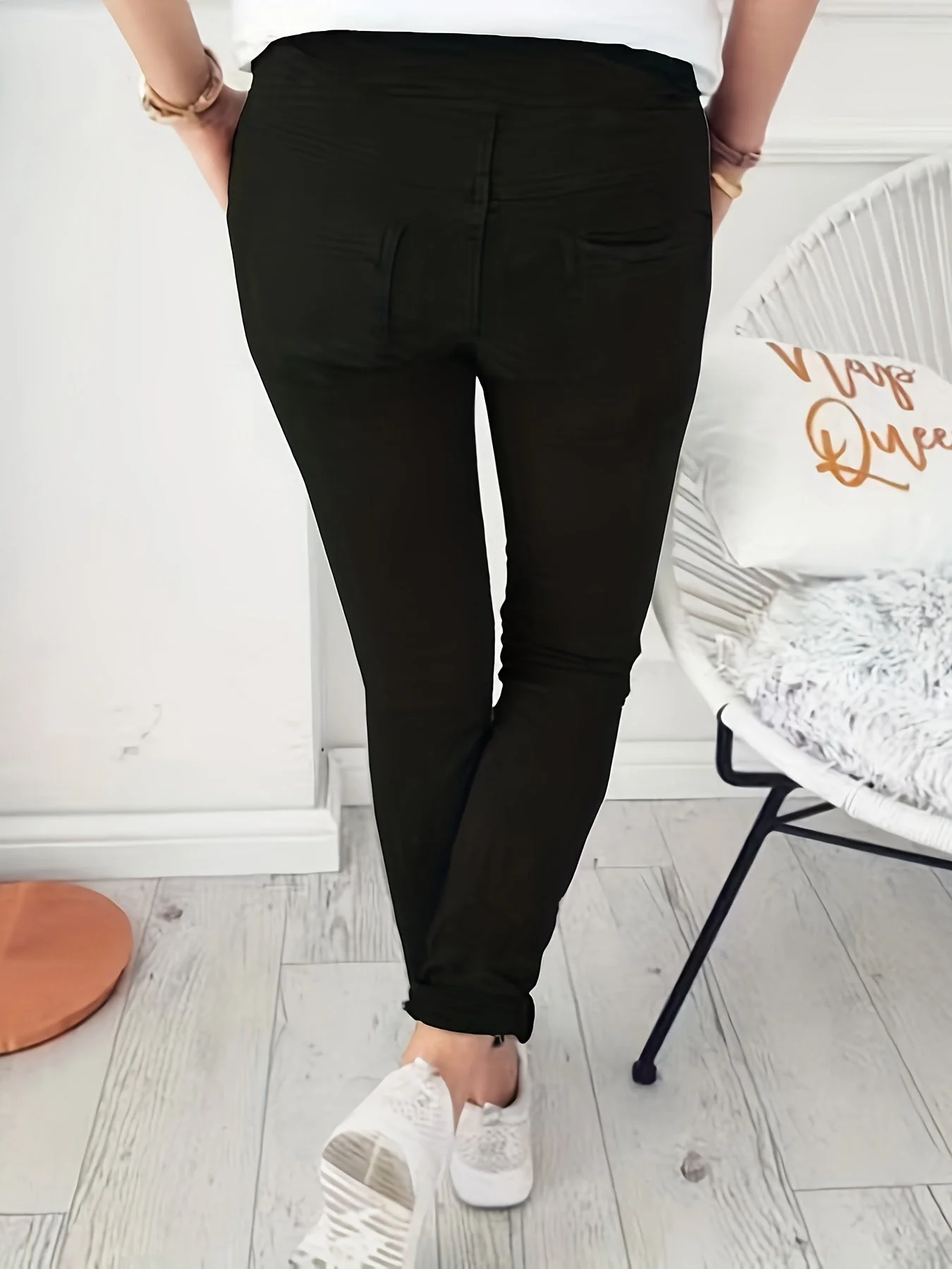 Rhea™ Relaxed-Hose - Image 4