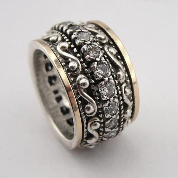Ring mit geschnitztem Edelstein - Image 5