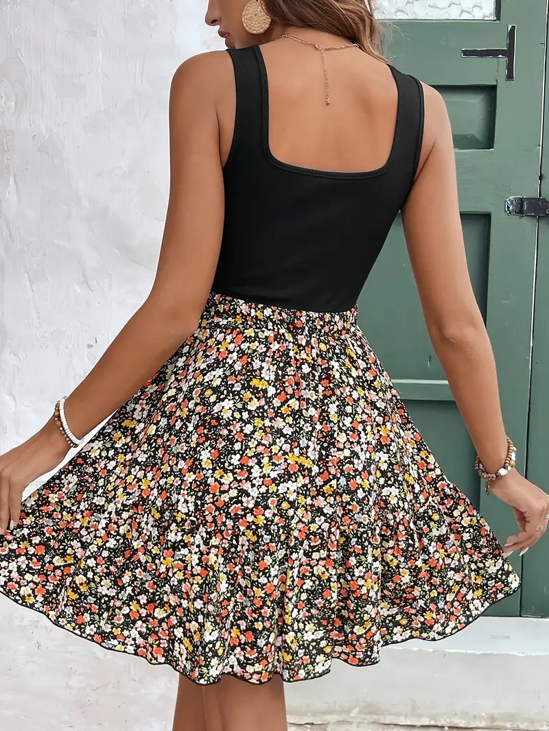 Romilda – Stilvolles Kleid mit eckigem Ausschnitt und Blumenmuster - Image 8