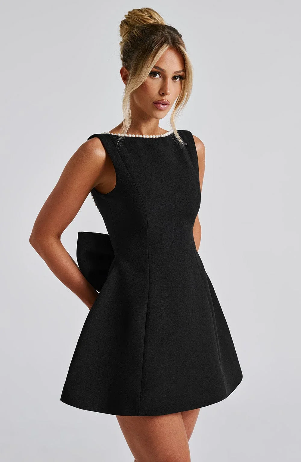 Sabrina | Damen Rosa Ärmelloses A-Linien Minikleid Perlenbesatz – Mini Perlen 2026 - Image 12