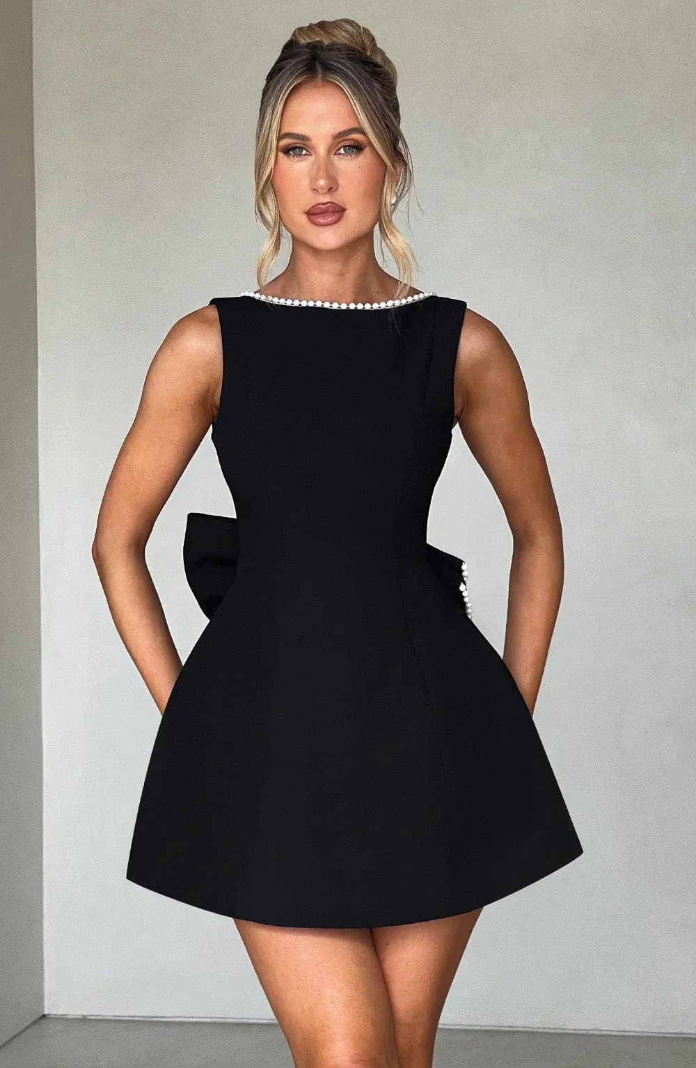Sabrina | Damen Rosa Ärmelloses A-Linien Minikleid Perlenbesatz – Mini Perlen 2026 - Image 13