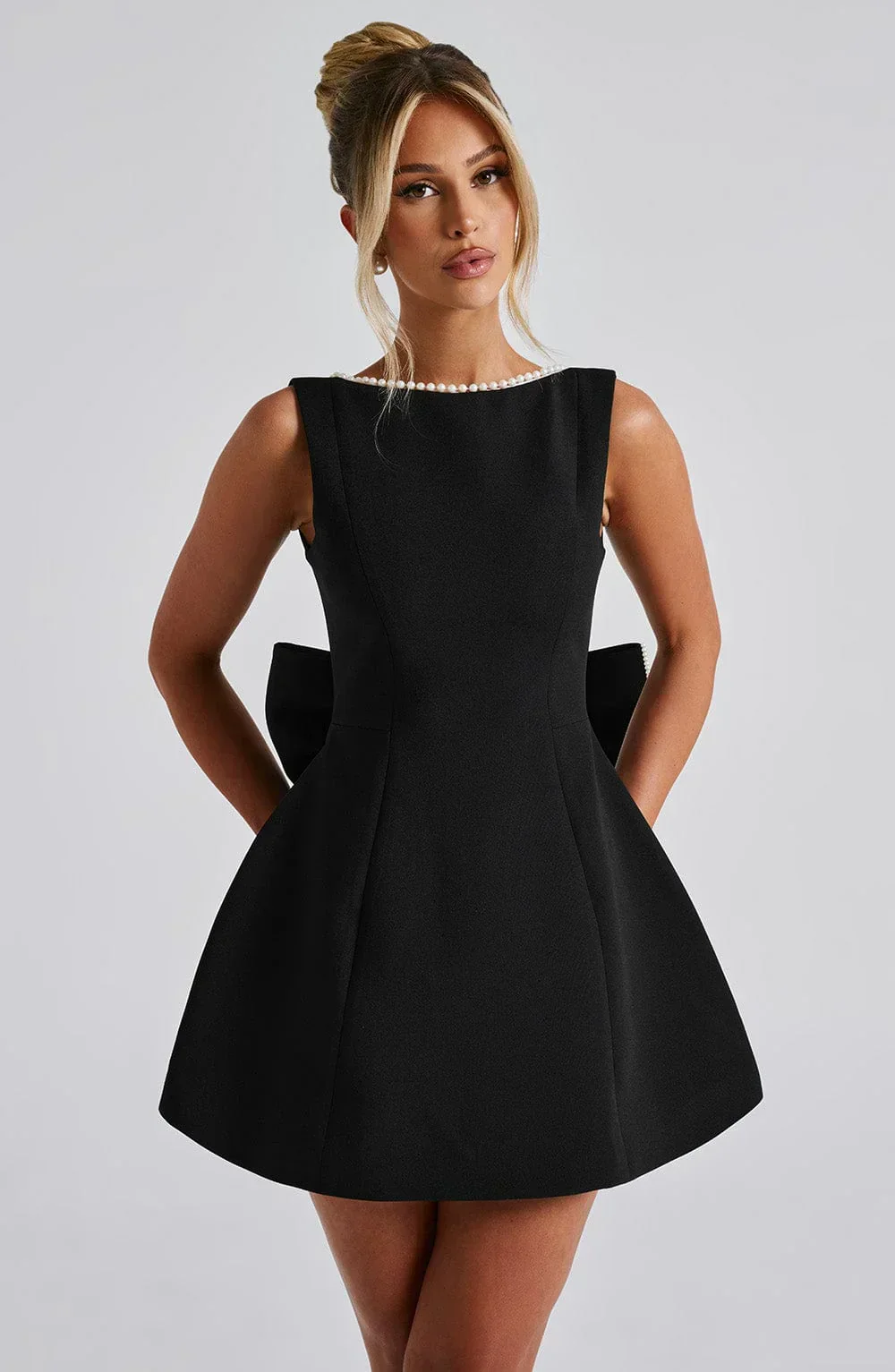 Sabrina | Damen Rosa Ärmelloses A-Linien Minikleid Perlenbesatz – Mini Perlen 2026 - Image 32