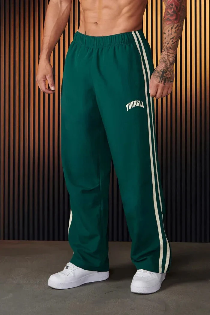Rubén- Herren Sporthose mit Doppelstreifen Print - Image 2