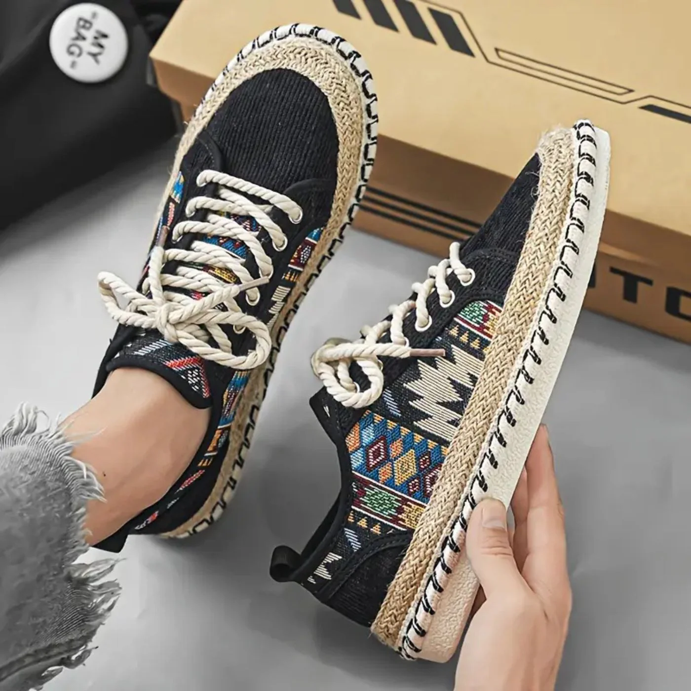 Ruben – Trendige Aztekische Sneakers - Image 4