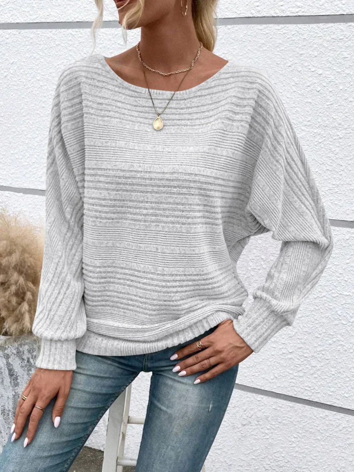 RUNDHALS-LANGARM-PULLOVER | KOMFORTABLES DESIGN, ELEGANTE PASSFORM - Image 5