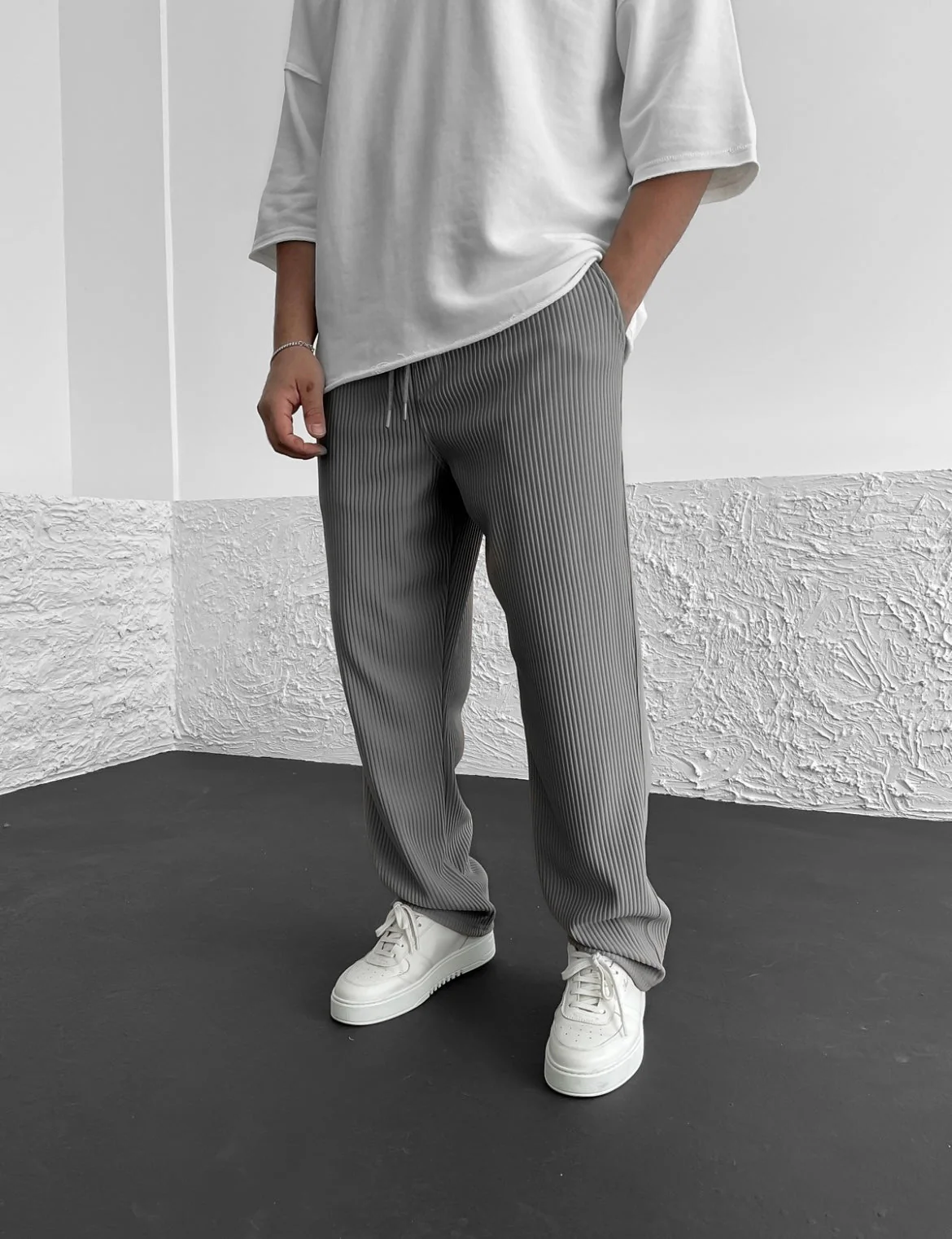 Ryan – Lässige Rippstrick-Jogpants für Herren - Image 17