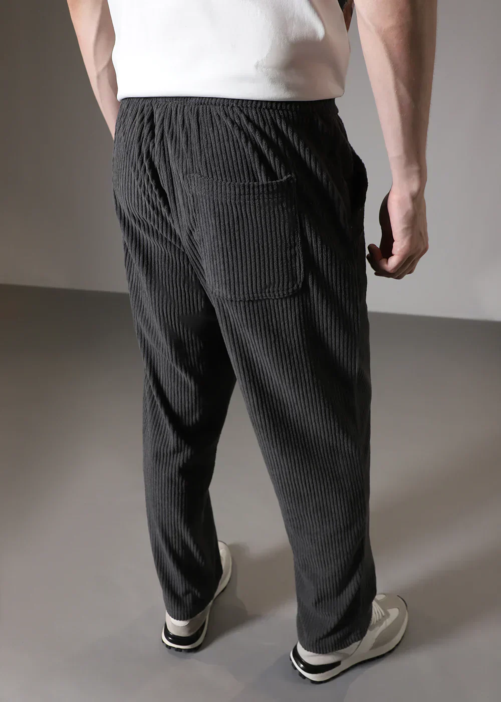 Ryan – Lässige Rippstrick-Jogpants für Herren - Image 7