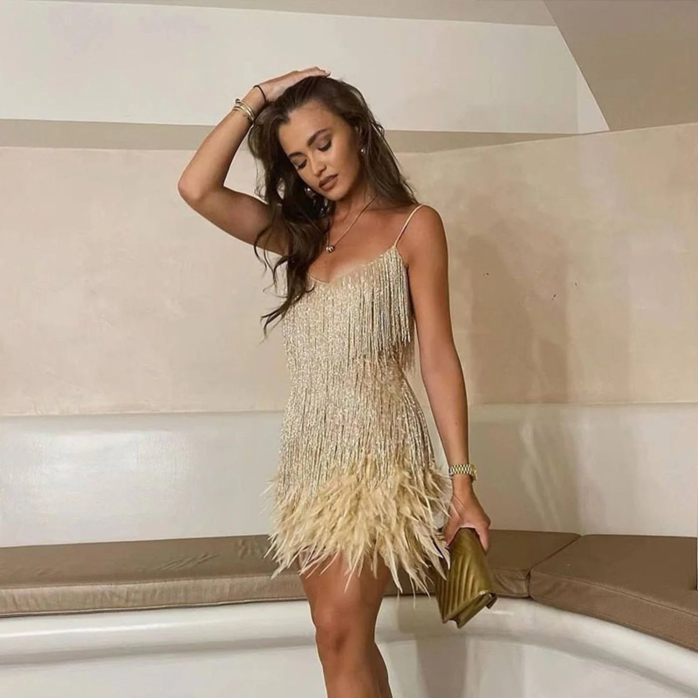 Samba – Luxuriöses Mini-Kleid mit Federn - Image 6