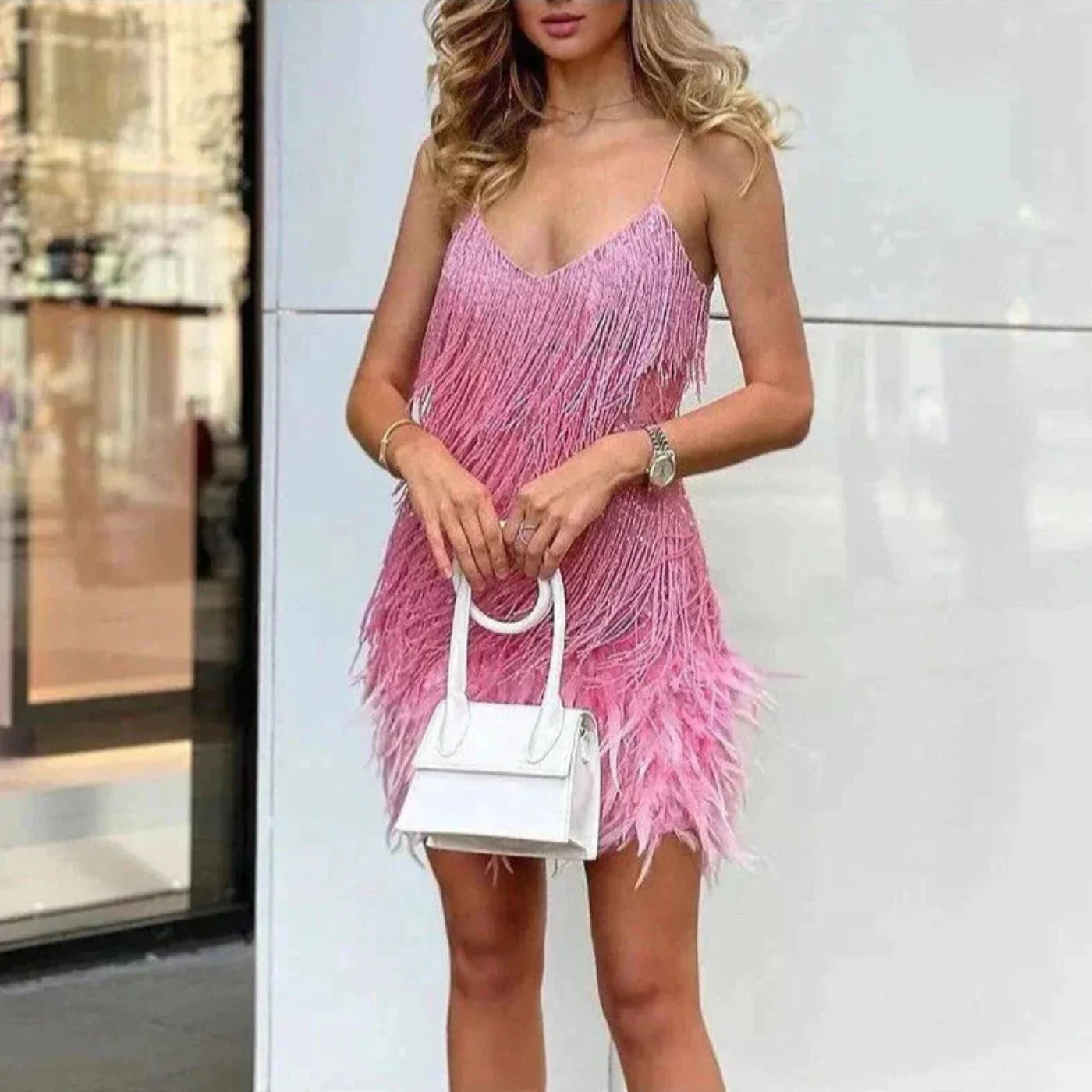 Samba – Luxuriöses Mini-Kleid mit Federn - Image 7