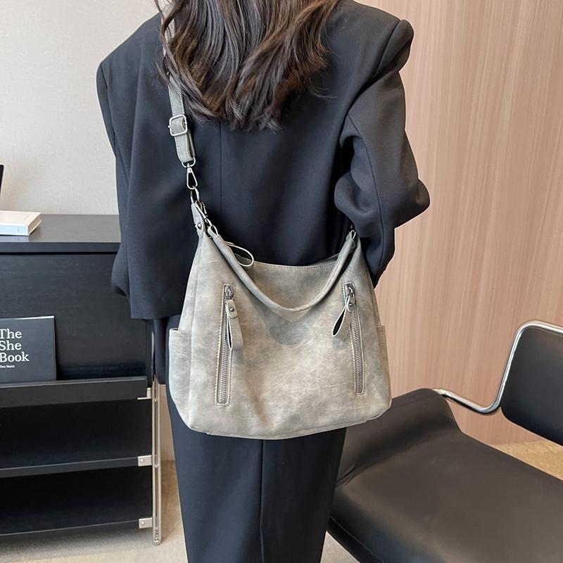 SARAH - Image 11