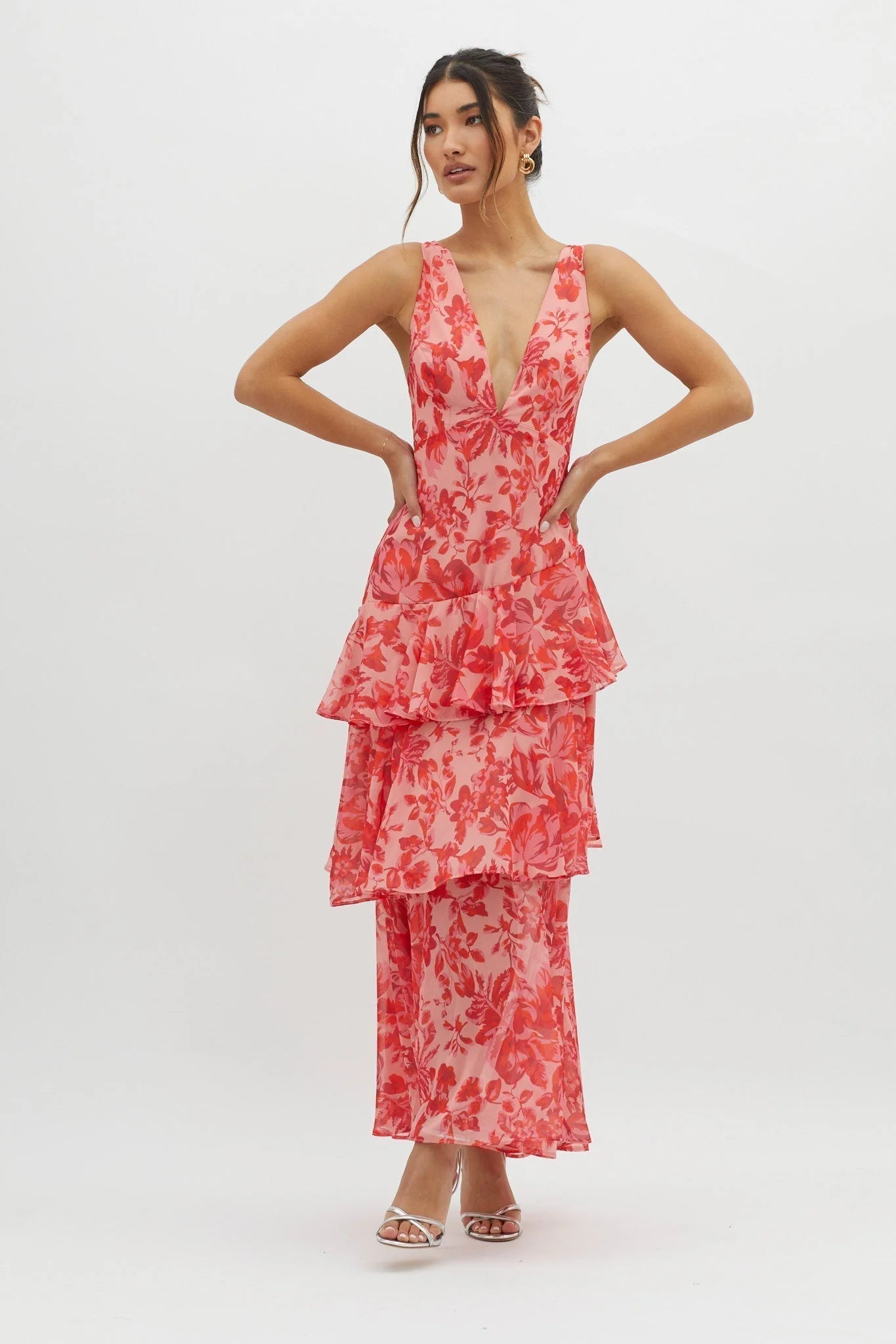 Sarah | Langes Kleid mit V-Ausschnitt und Volants Blume - Image 4