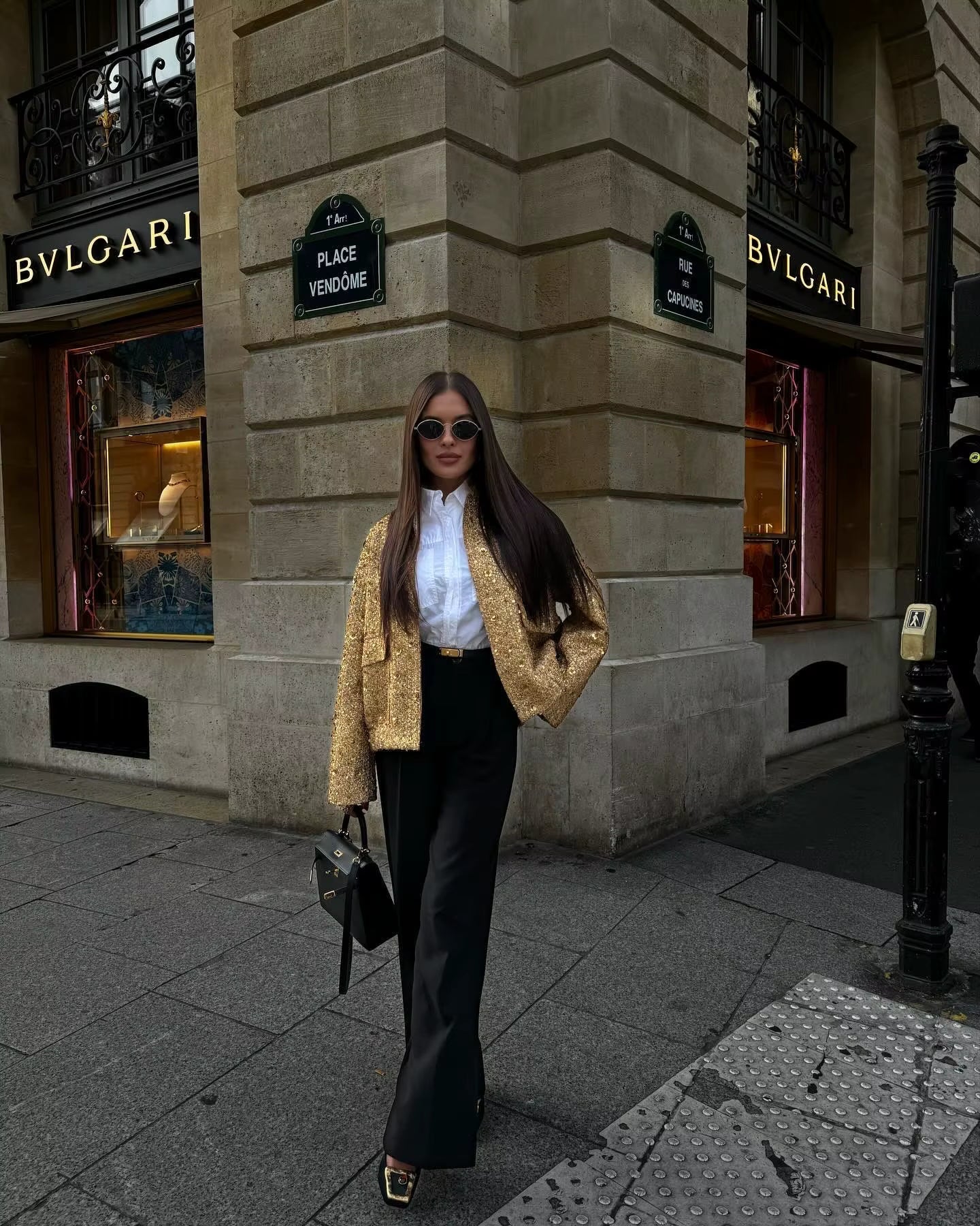 Saskia | Oversize Paillettenjacke - Image 4