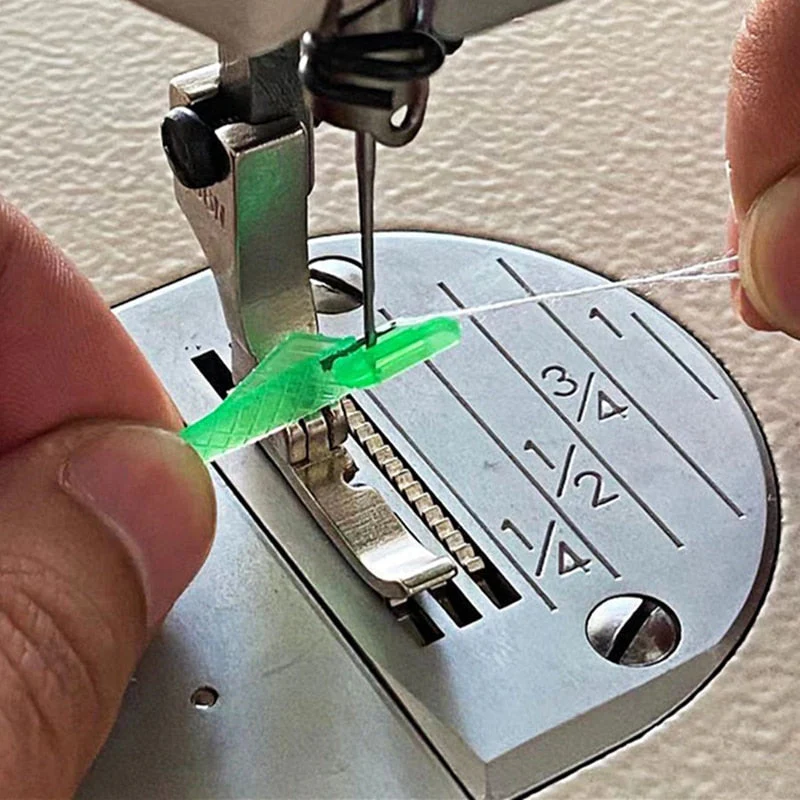 SchnellerFaden™ Fadenführung für müheloses Fädeln - Image 3