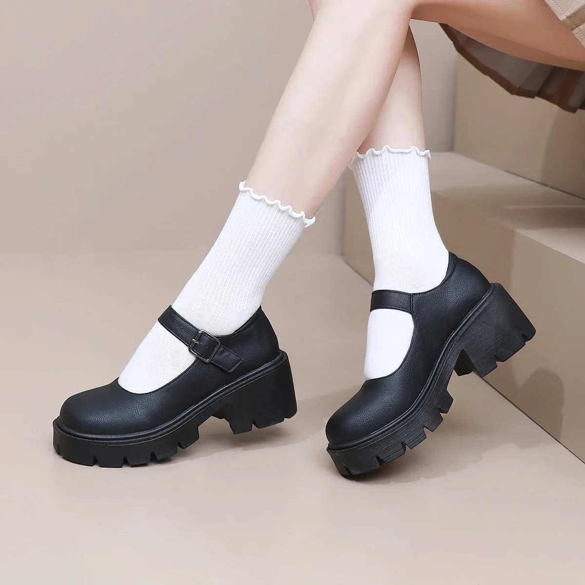 Schwarze Mary Jane Dirndl Schuhe für Damen | Plateau - Image 4