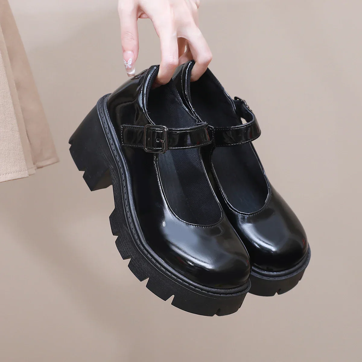 Schwarze Mary Jane Dirndl Schuhe für Damen | Plateau - Image 6
