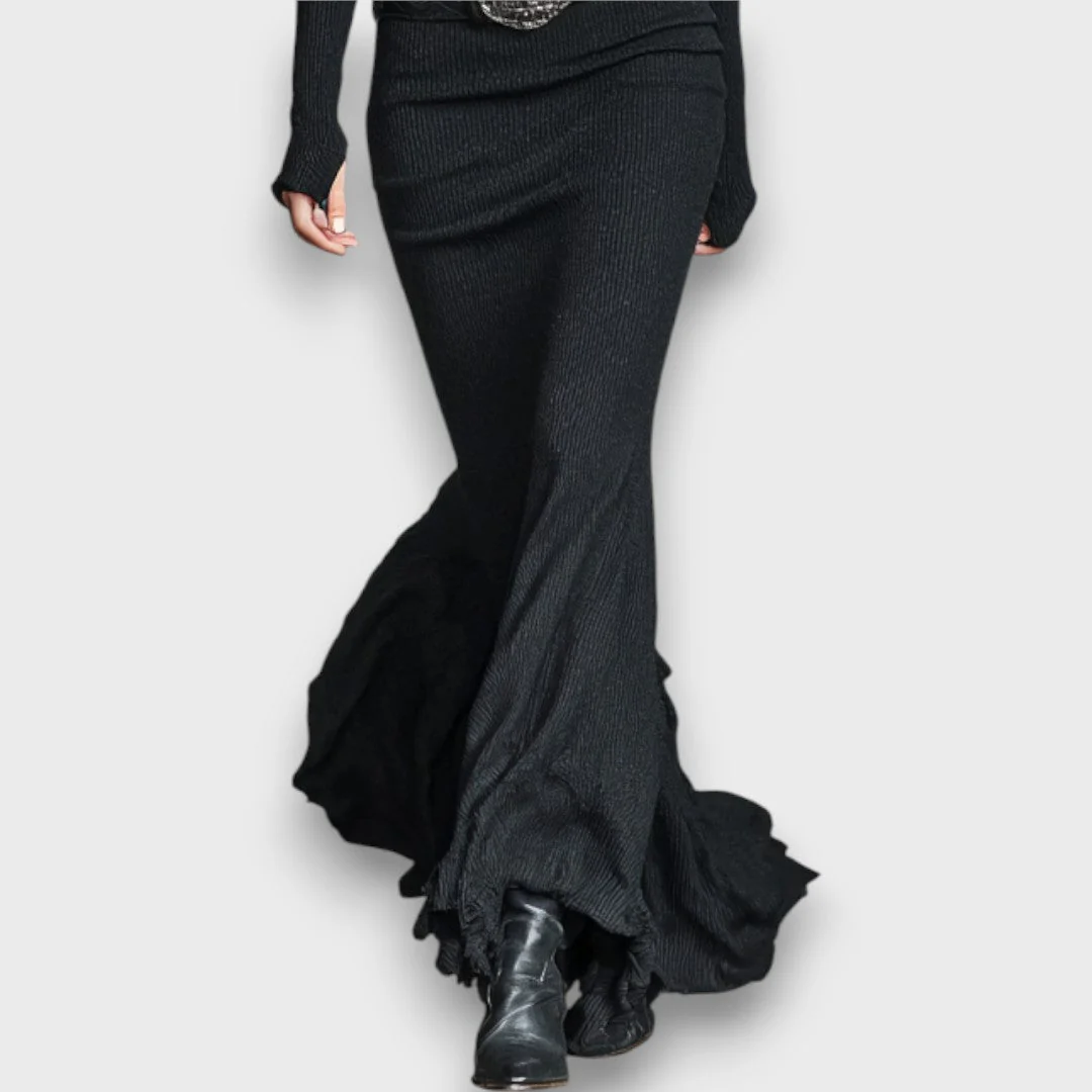 Selira – Figurbetontes Maxikleid mit V-Ausschnitt - Image 2