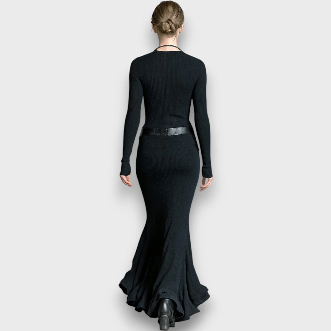 Selira – Figurbetontes Maxikleid mit V-Ausschnitt - Image 5