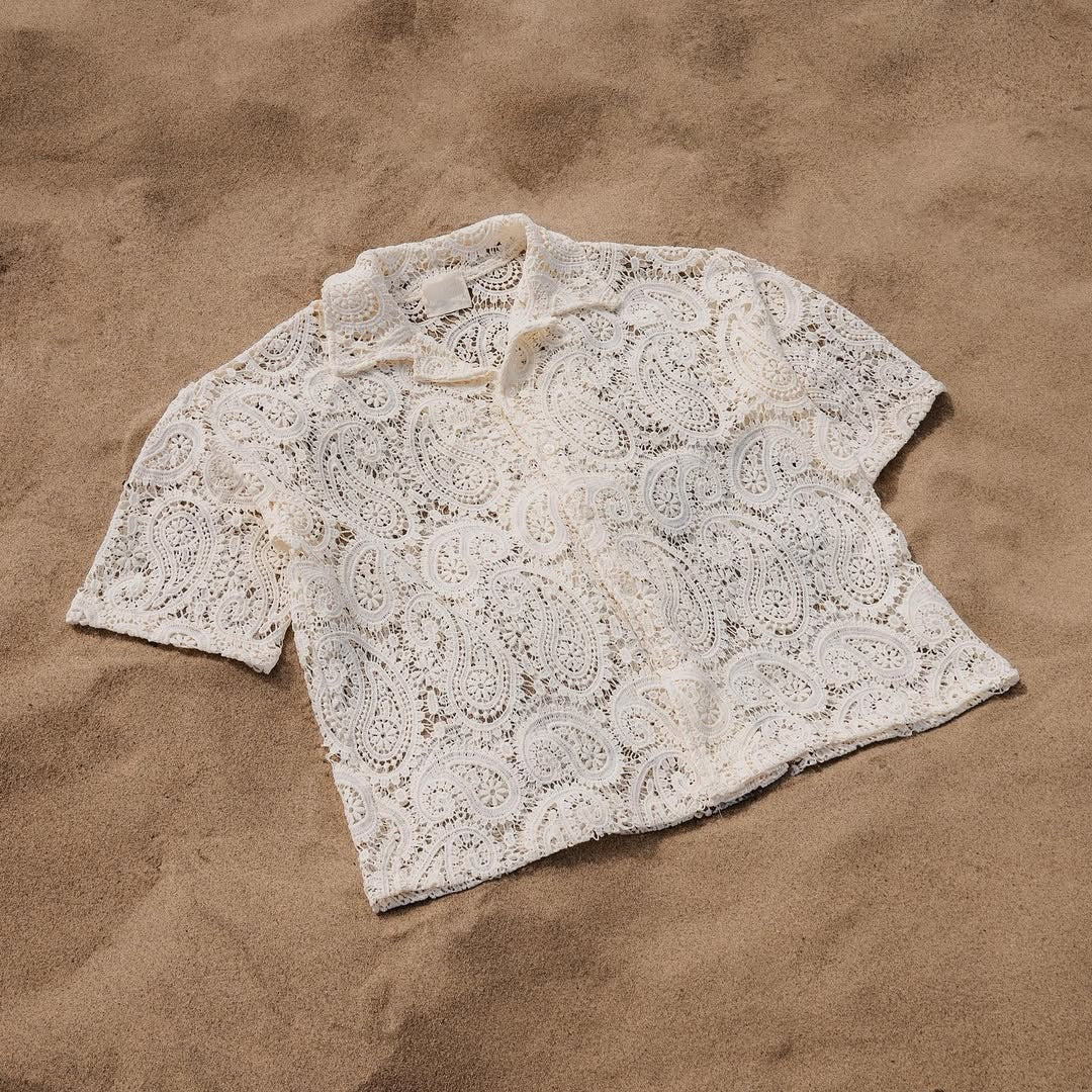 Selma- Damen Spitzenbluse im eleganten Paisleydesign - Image 2