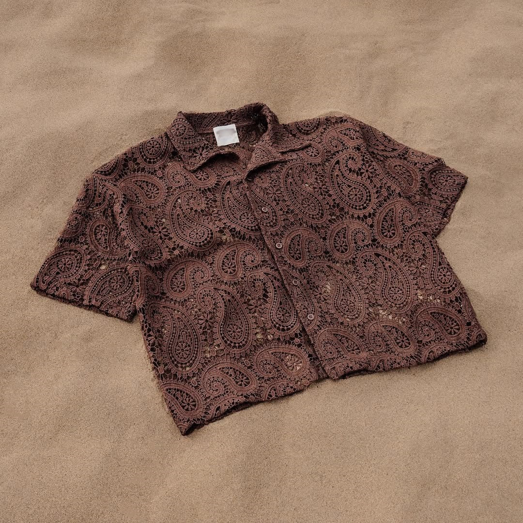 Selma- Damen Spitzenbluse im eleganten Paisleydesign - Image 4