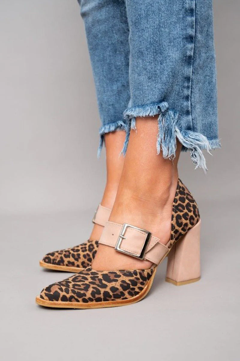 Selveta | Leopard-Daim Sandalen mit robusten Absätzen - Image 3