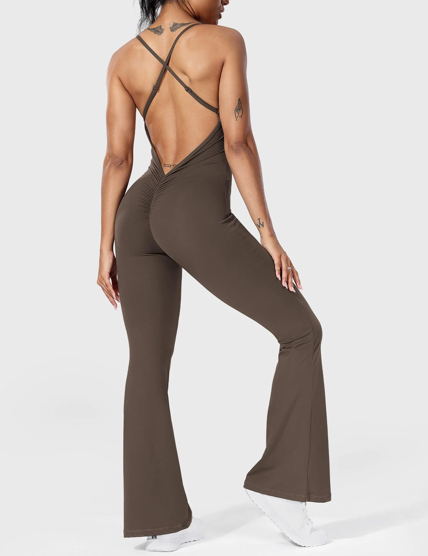 Serafina | Backless Flare Jumpsuit mit verstellbaren Trägern - Image 16