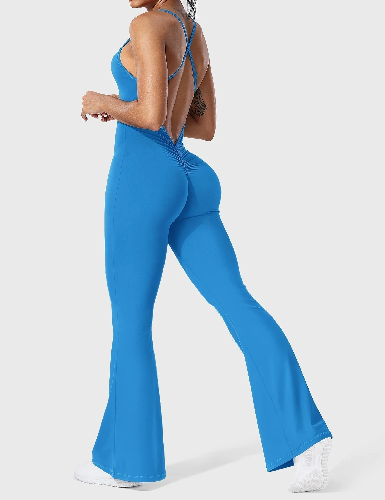Serafina | Backless Flare Jumpsuit mit verstellbaren Trägern - Image 18