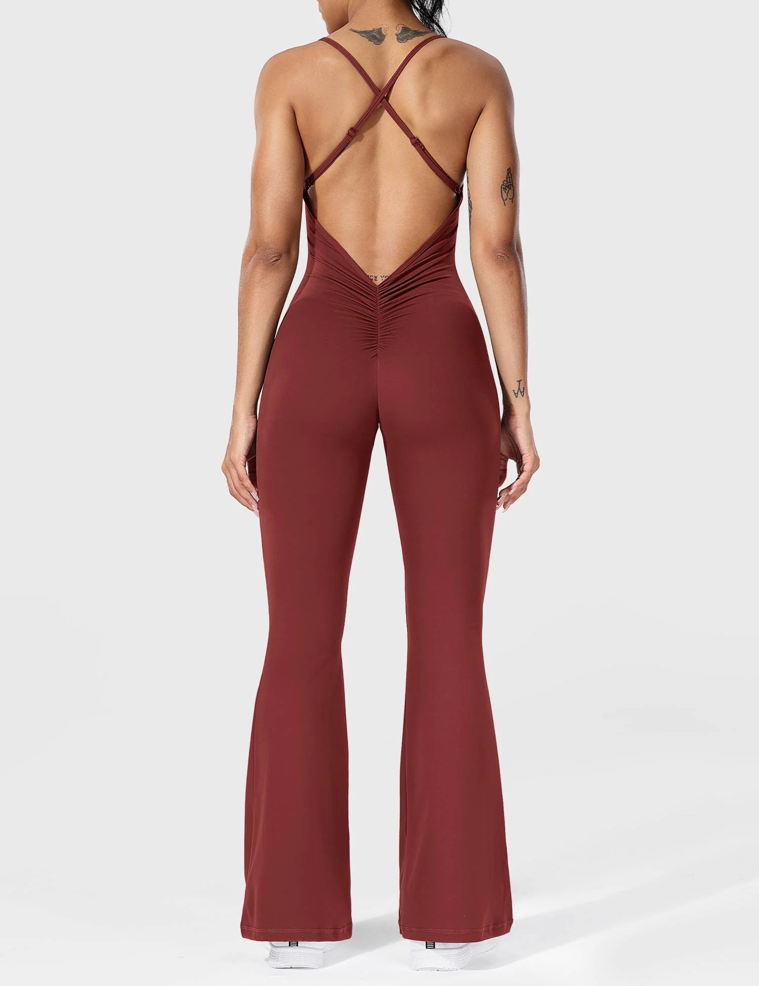 Serafina | Backless Flare Jumpsuit mit verstellbaren Trägern - Image 21