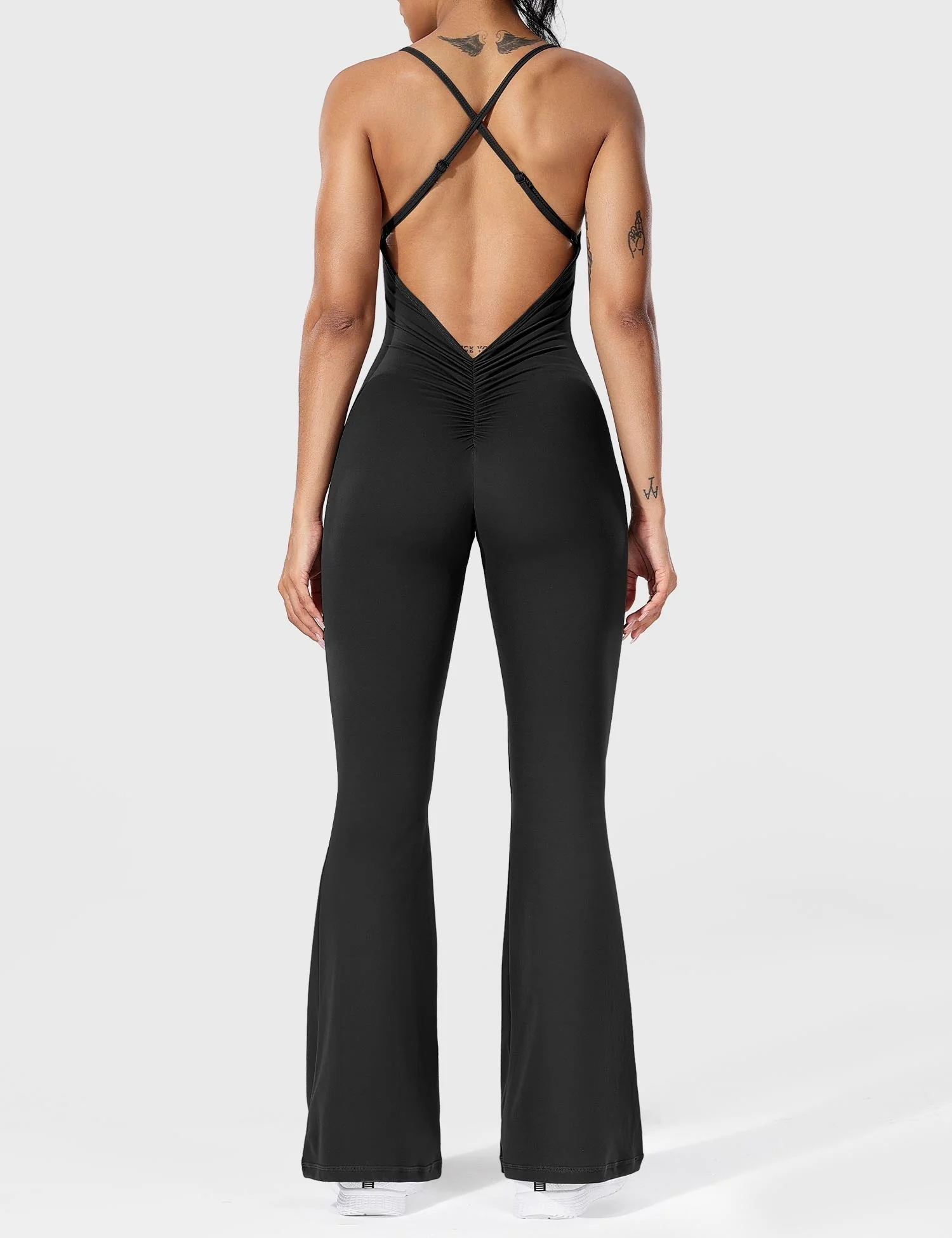Serafina | Backless Flare Jumpsuit mit verstellbaren Trägern - Image 22