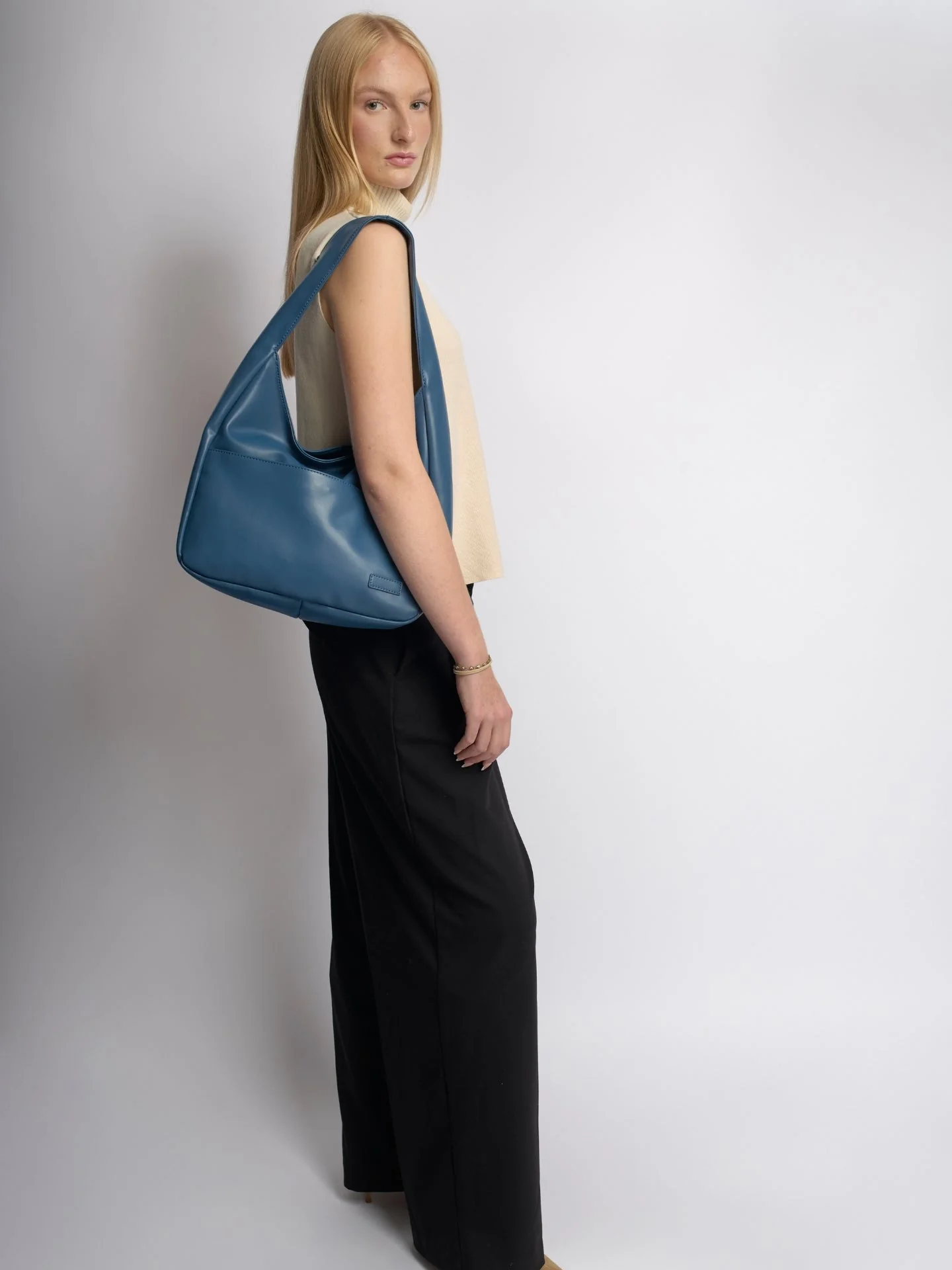 SERAPHIS - Image 43