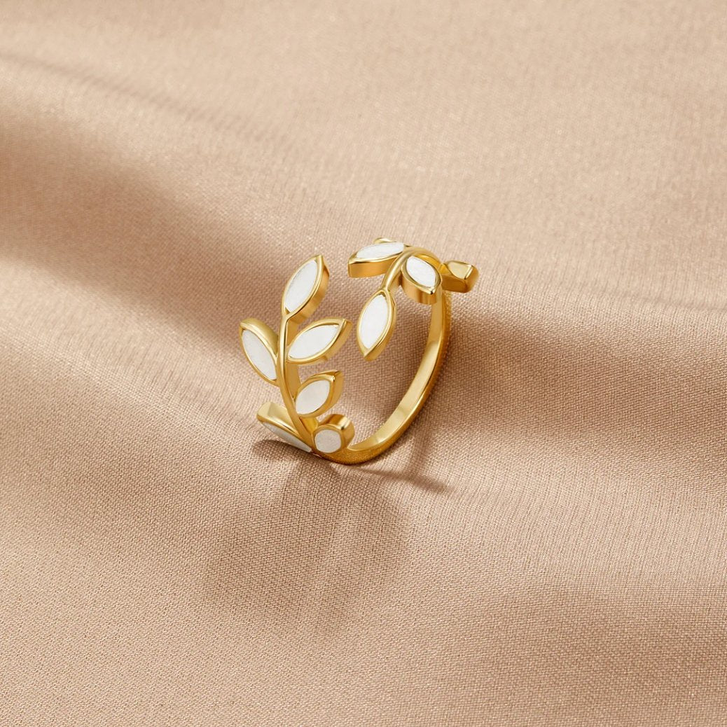 Serene - Goldblatt Ring - Image 8