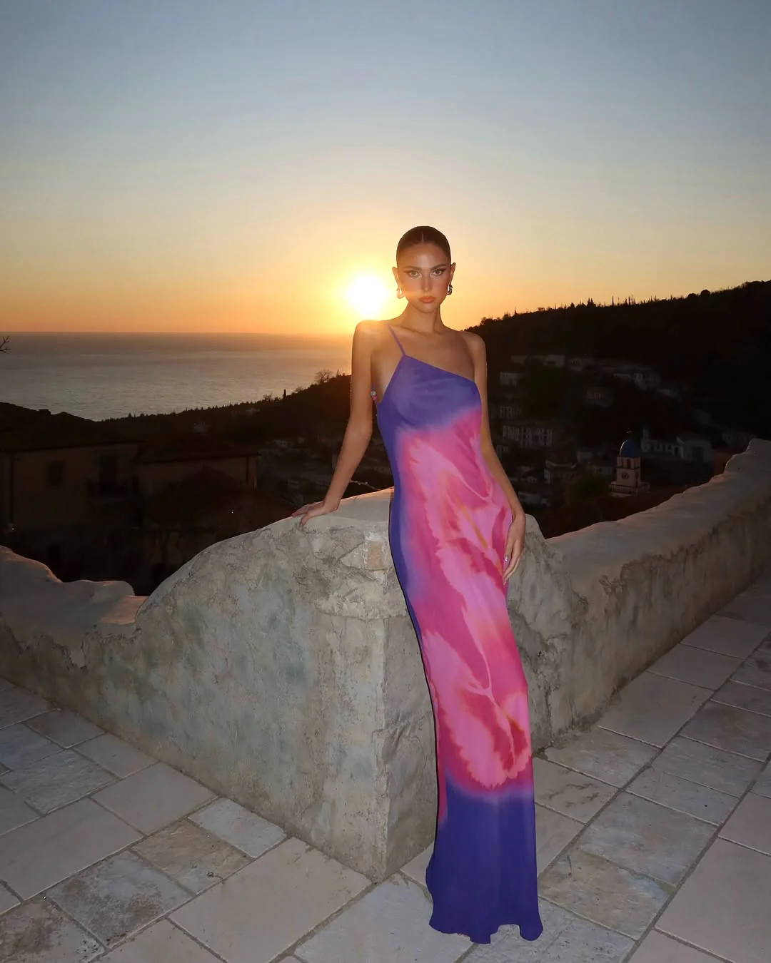 Seris | Rückenfreies One-Shoulder Maxikleid - Image 7