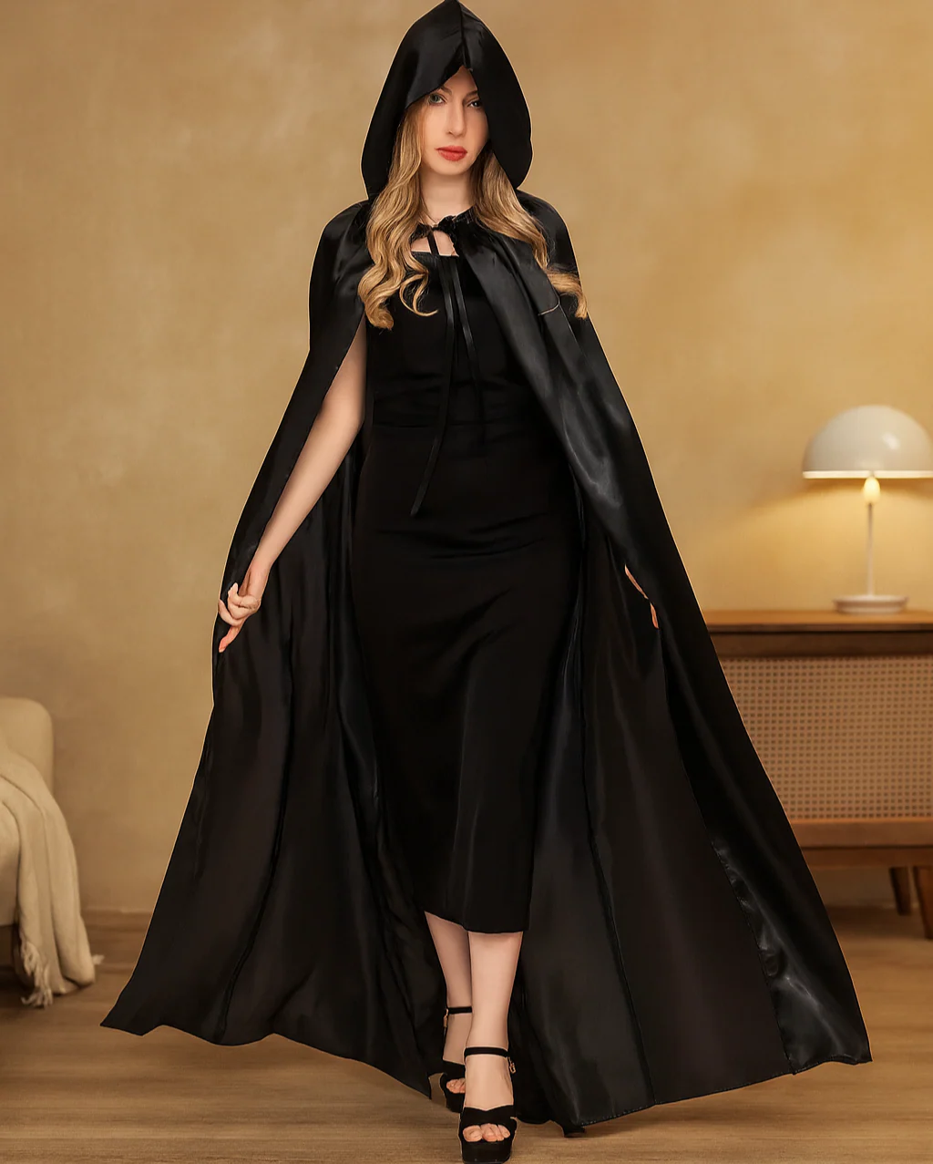 ShadowVeil Gothic Cape – Schwarzes Kapuzen-Cape mit Schlitz für Damen & Herren - Image 2
