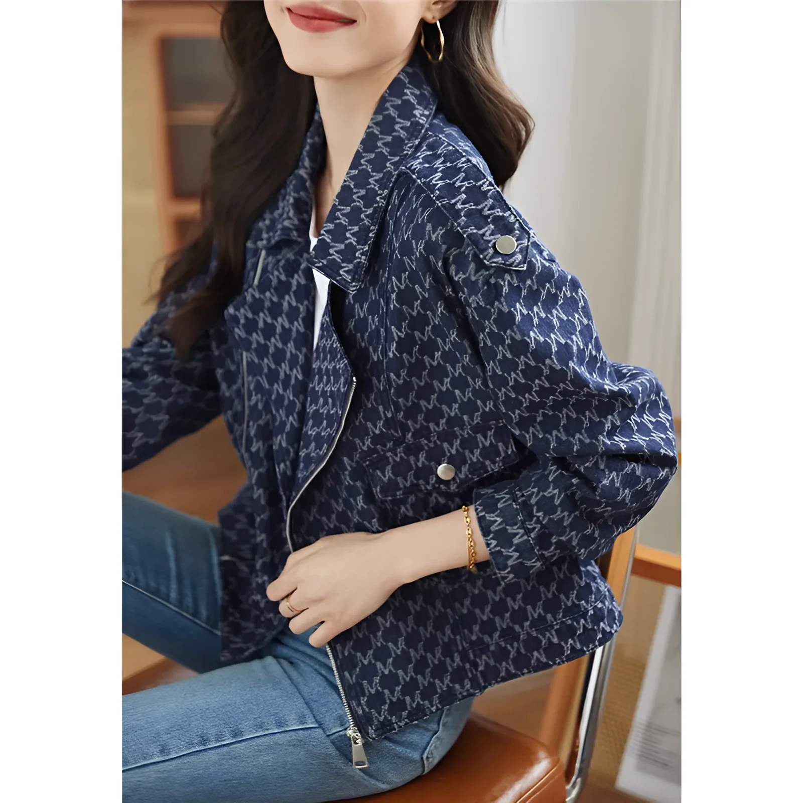 Sibylle | Müheloser Stil mit einer lässigen Denimjacke - Image 4
