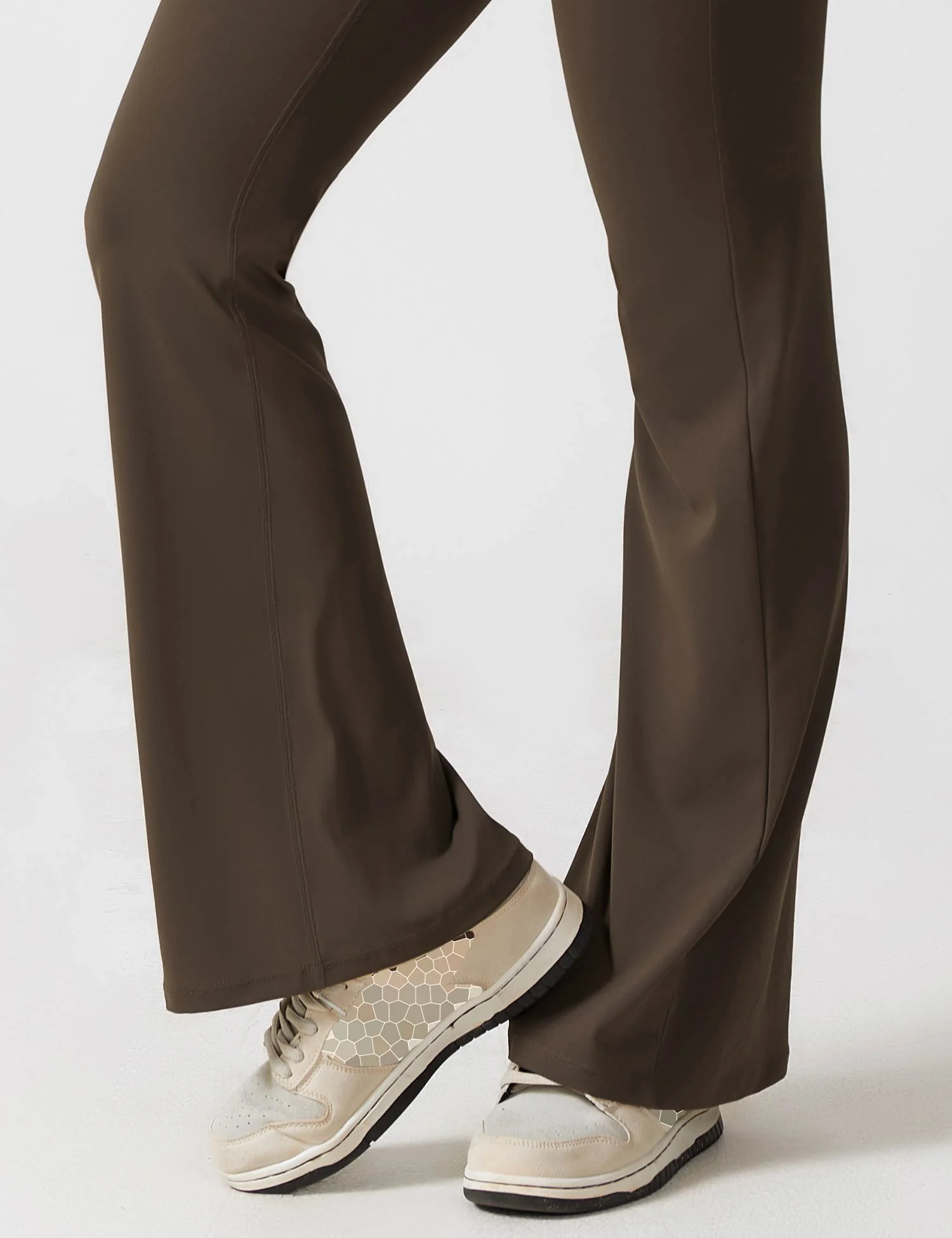 Sienna | Rückenfreier Flare-Jumpsuit - Image 10