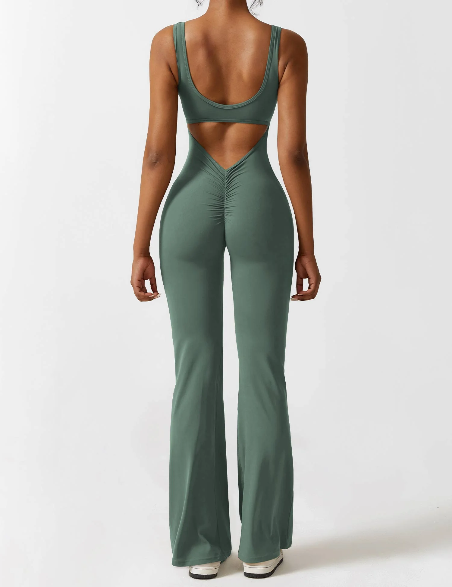 Sienna | Rückenfreier Flare-Jumpsuit - Image 36