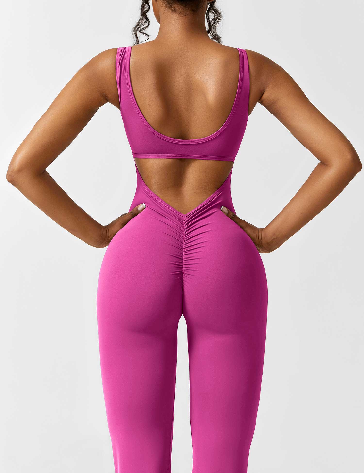 Sienna | Rückenfreier Flare-Jumpsuit - Image 54