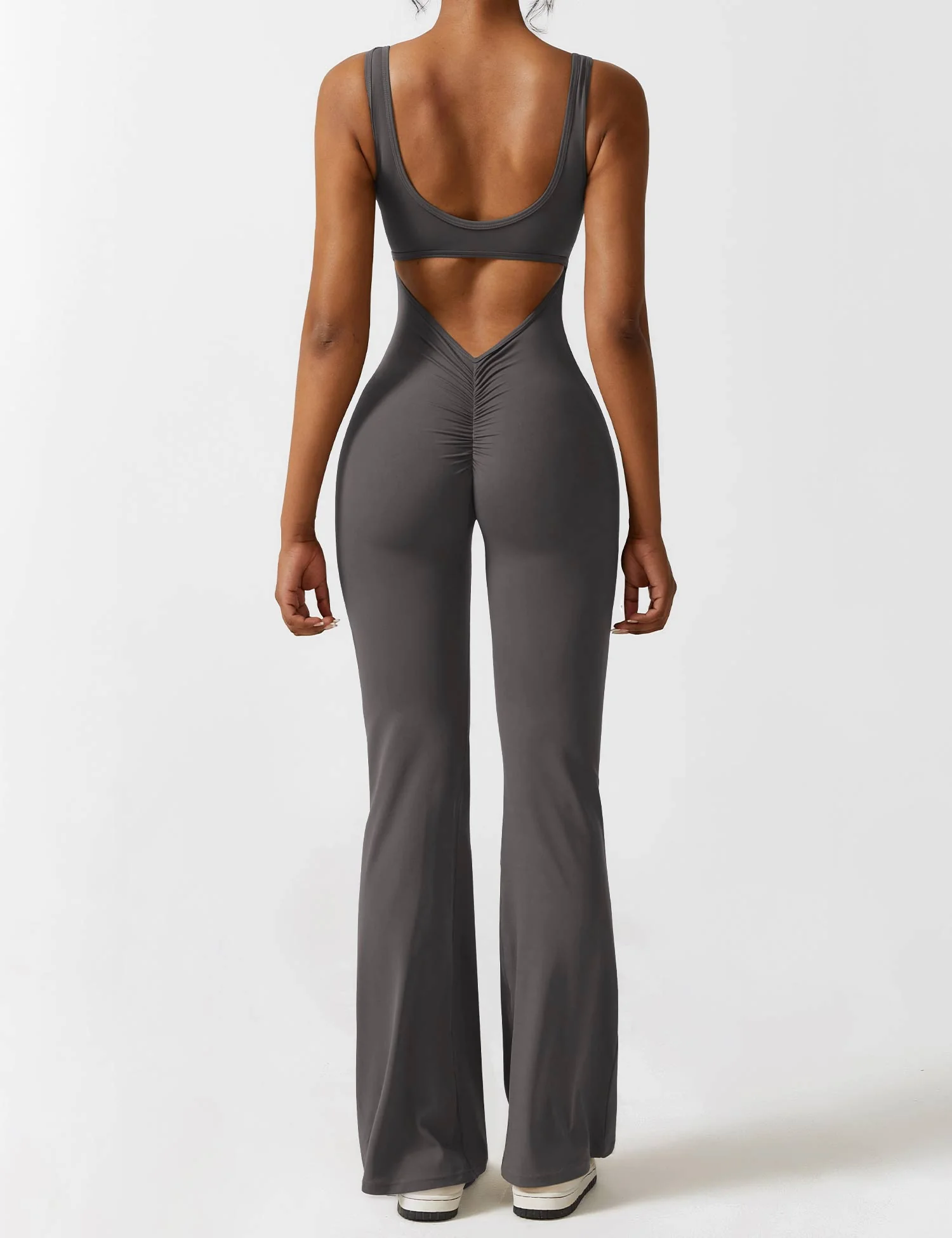 Sienna | Rückenfreier Flare-Jumpsuit - Image 76