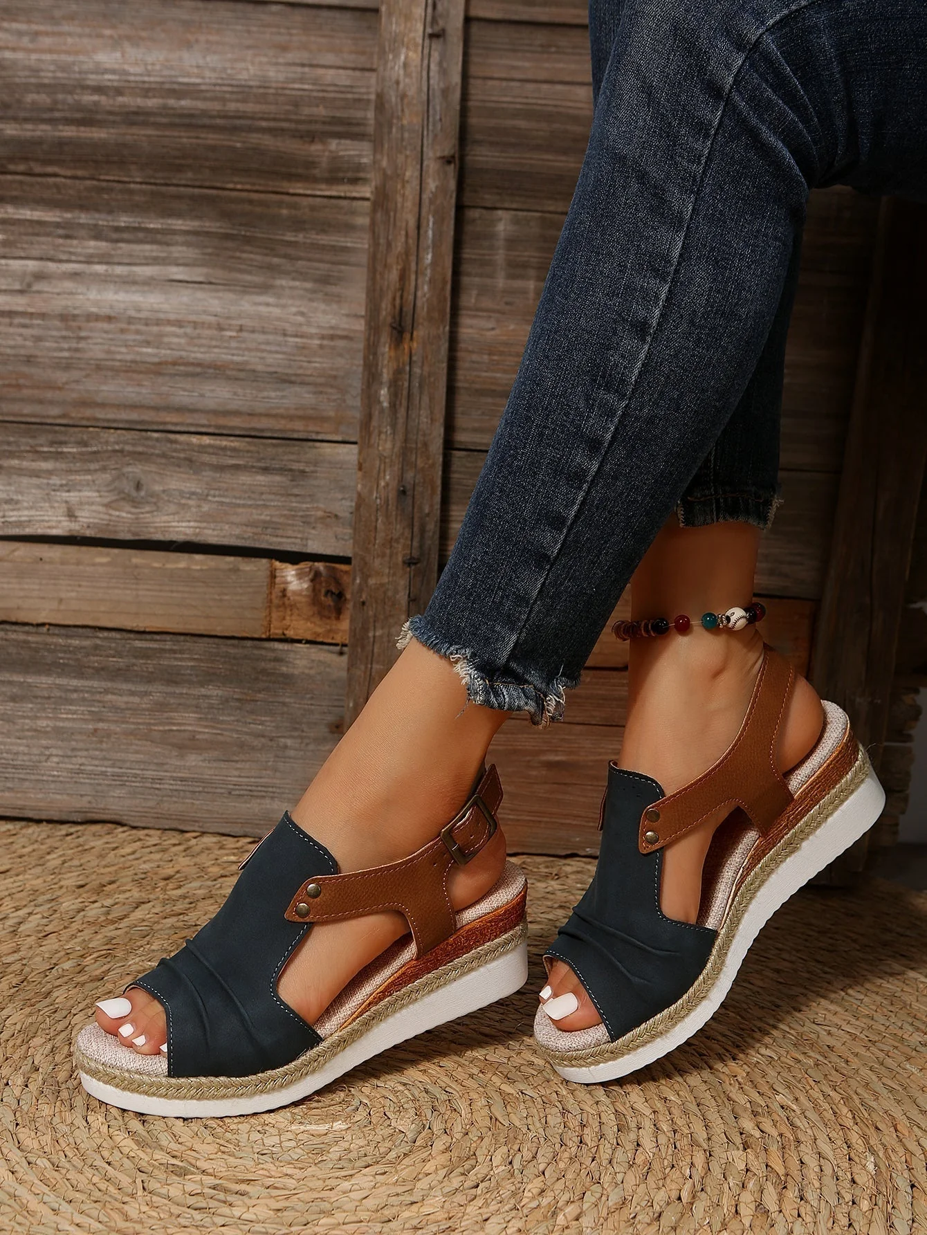 Simone - Komfortable Damen Sandalen mit Keilabsatz - Image 15