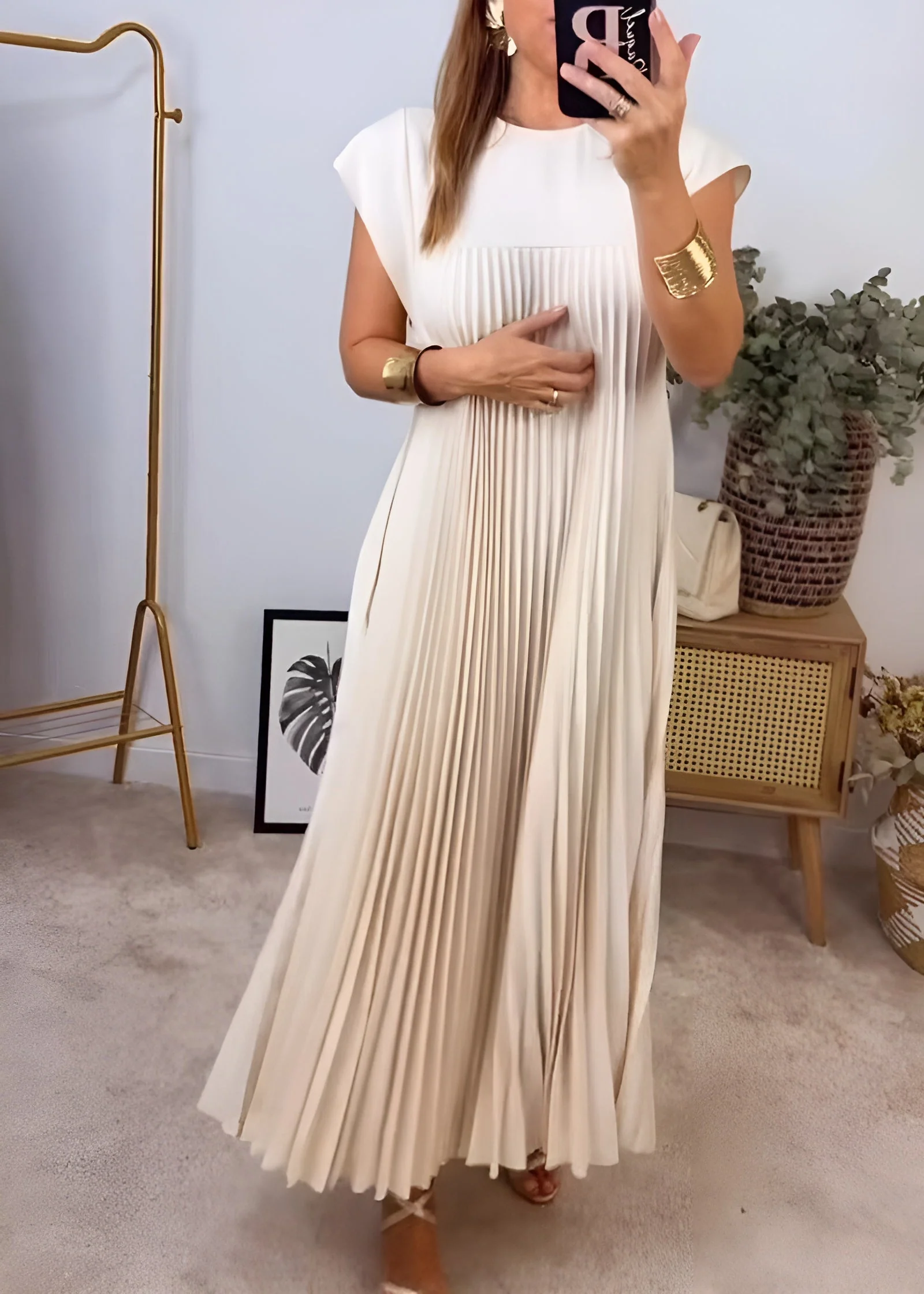 Simone | Leichte und elegante Plissiertrobe - Image 3
